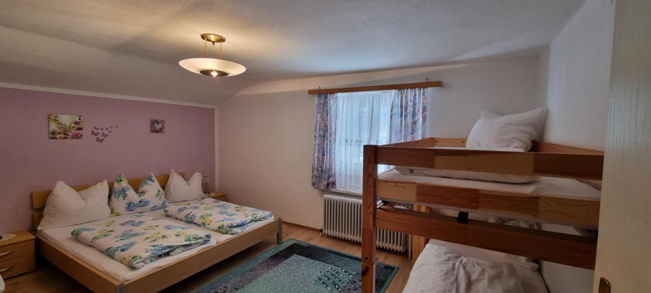 אנברג אים לאמרטל Ferienwohnung Marianne מראה חיצוני תמונה