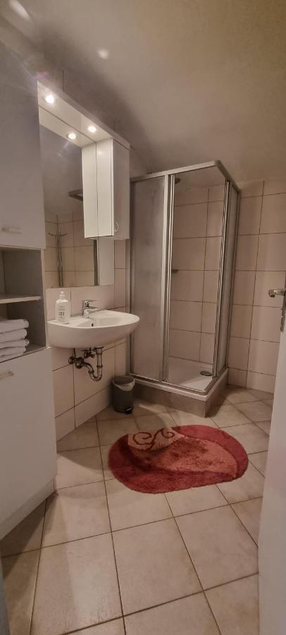 אנברג אים לאמרטל Ferienwohnung Marianne מראה חיצוני תמונה